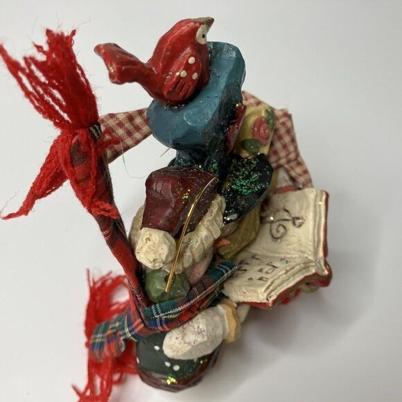 Kurt S Adler Snowtown Snowfolk Loving Couple & Kid Figure snowman carolers - Picture 5 of 11